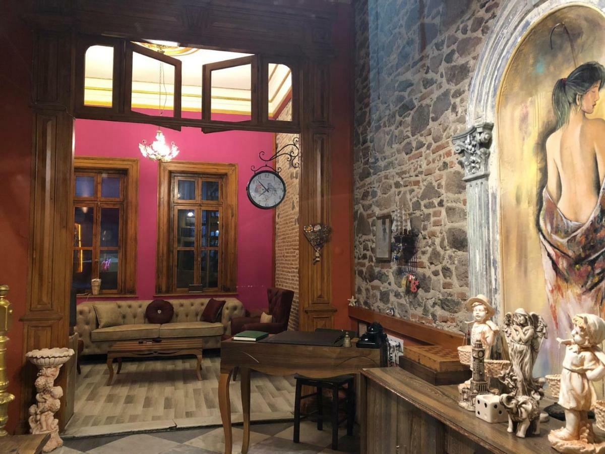 Laguna Otel Pansiyon İzmir Ngoại thất bức ảnh